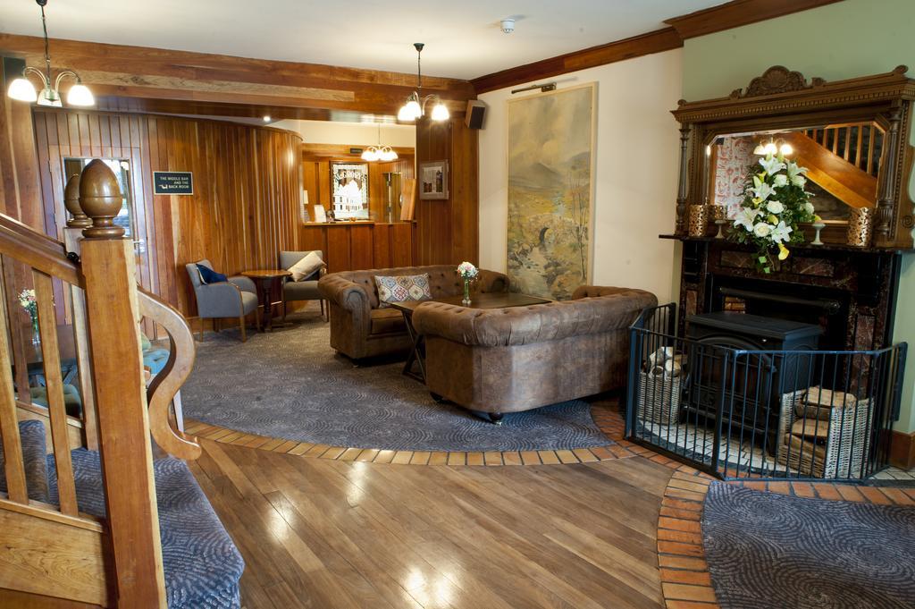 Mcgrory'S Hotel 卡尔达夫 外观 照片
